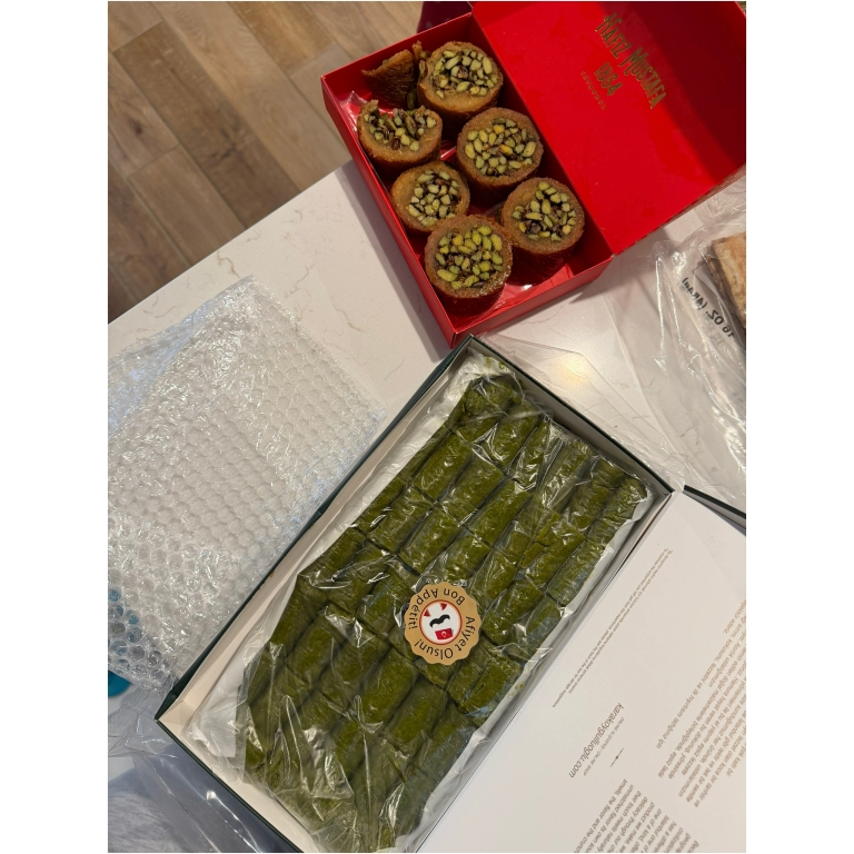 点击查看全屏 开心果卷饼,Fistik Sarma,新鲜照片评论
